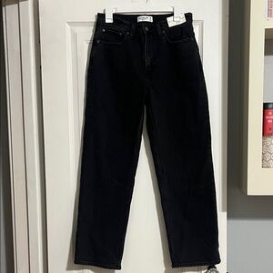 NWT | Abercrombie & Fitch Vintage Straight High Rise Black Jeans
